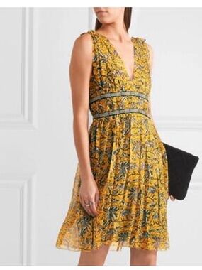 Yellow Floral V-Neck Sleeveless Dress